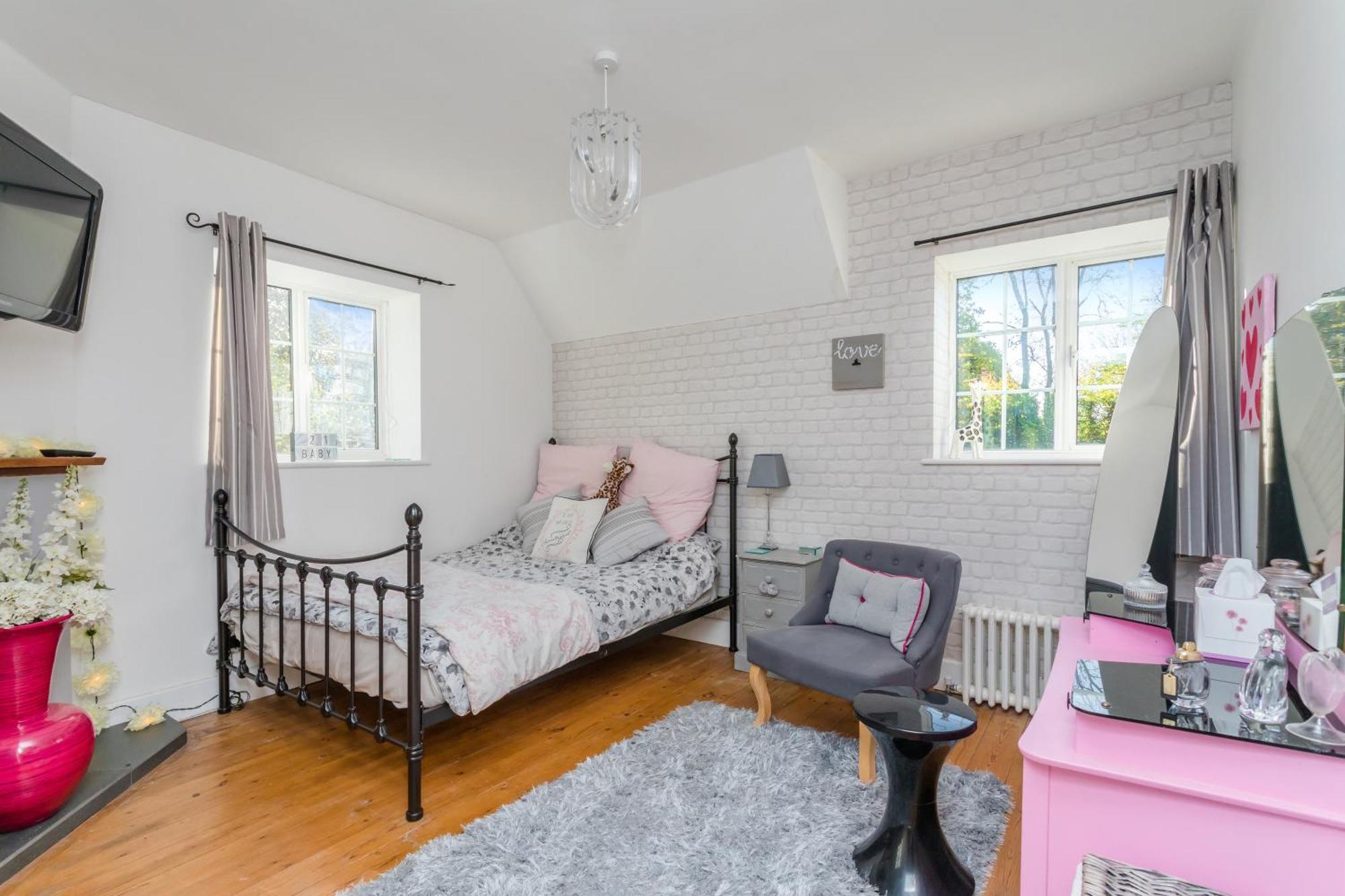 Pretty Country Home Dog Friendly On Request Henfield ภายนอก รูปภาพ